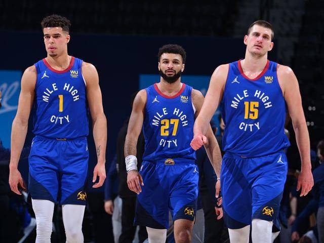 埃迪-豪：俱乐部在处理伊萨克的事，我通过媒体知道他在皇社（埃迪-豪：伊萨克事宜由俱乐部跟进，我也是从媒体得知他在皇社）