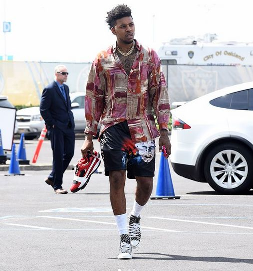 前拉玛西亚队友：梅西做的那些动作，他在小时候就能做（拉玛西亚旧队友：梅西从小就能完成这些动作）