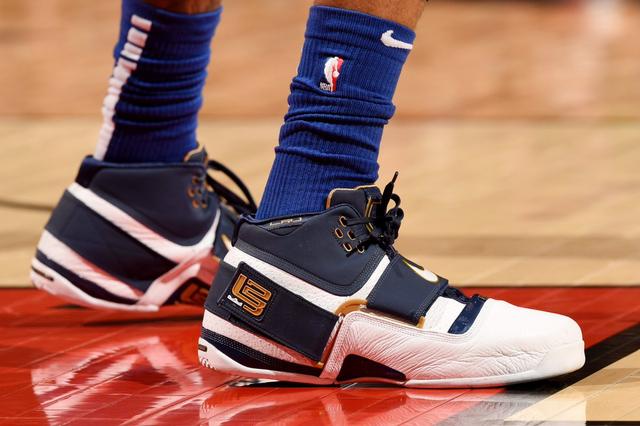 马德兴：全运会男足赛制应该扩军，年龄段也应降低（马德兴建议全运会男足扩大参赛规模并下调年龄限制）