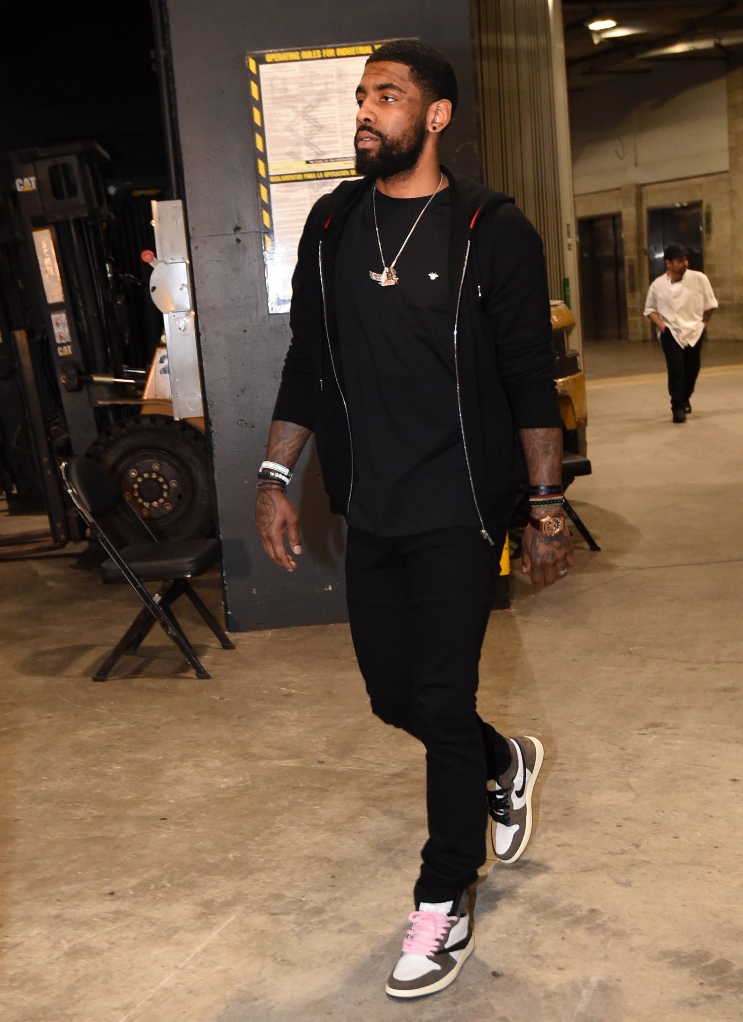 拉门斯：我是看库尔图瓦的比赛长大的，诺伊尔也是我的榜样（拉门斯：从小看库尔图瓦踢球成长，诺伊尔亦是我的偶像）