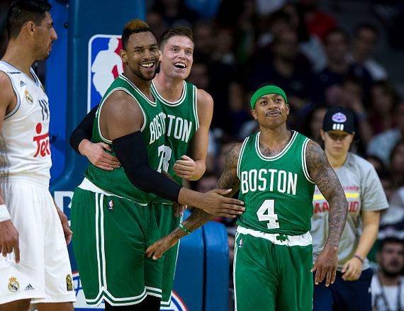 柏林联vs拜仁：凯恩领衔，奥利塞、迪亚斯、格纳布里出战（柏林联合对阵拜仁：凯恩领军，奥利塞、迪亚斯、格纳布里齐出场）