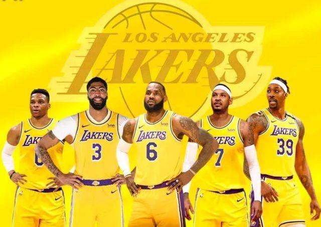 开拓者状态回升终止连败（开拓者回勇，连败止步）