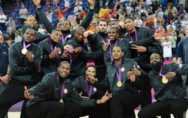 德甲战报：布兰特破门，施洛特贝克建功，多特2-0霍芬海姆（德甲快讯：布兰特进球、施洛特贝克得分，多特蒙德2-0击退霍芬海姆）